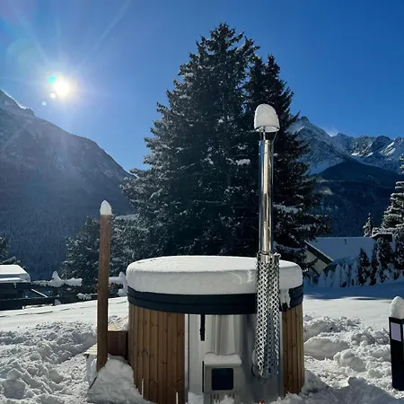 Prázdninový dům Exklusives Berg-bijou Mit Bergblick Mit Privaten Wellnessbereich Hot Tube Und Sauna -hunde Herzlich Willkommen Mit Eingezaeunten Grundstueck *