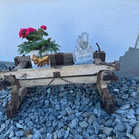 Exklusives Berg-bijou Mit Bergblick Mit Privaten Wellnessbereich Hot Tube Und Sauna -hunde Herzlich Willkommen Mit Eingezaeunten Grundstueck Prázdninový dům *