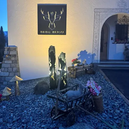 Holiday home Berg-bijou Mit Bergblick Scuol