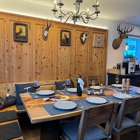 Berg-bijou Mit Bergblick Casa de Férias *