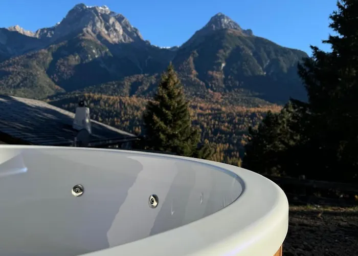 別荘 Exklusives Berg-bijou Mit Bergblick Mit Privaten Wellnessbereich Hot Tube Und Sauna -hunde Herzlich Willkommen Mit Eingezaeunten Grundstueck *