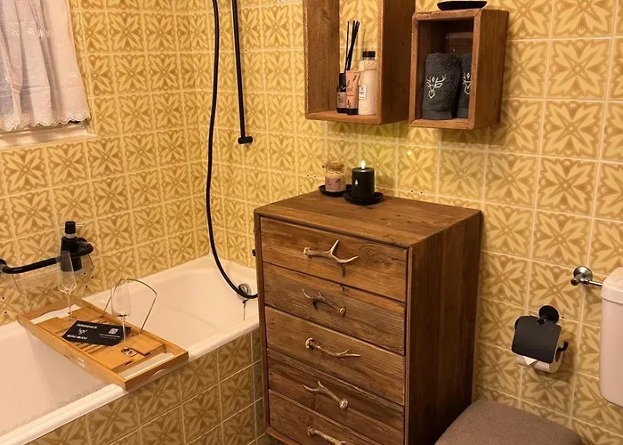 別荘 Exklusives Berg-bijou Mit Bergblick Mit Privaten Wellnessbereich Hot Tube Und Sauna -hunde Herzlich Willkommen Mit Eingezaeunten Grundstueck シュクオル
