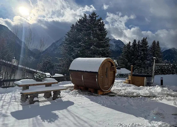 Exklusives Berg-bijou Mit Bergblick Mit Privaten Wellnessbereich Hot Tube Und Sauna -hunde Herzlich Willkommen Mit Eingezaeunten Grundstueck *