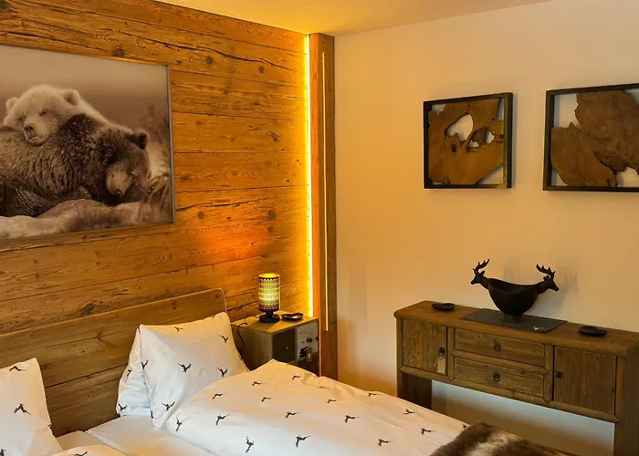 Exklusives Berg-bijou Mit Bergblick Mit Privaten Wellnessbereich Hot Tube Und Sauna -hunde Herzlich Willkommen Mit Eingezaeunten Grundstueck 別荘 *