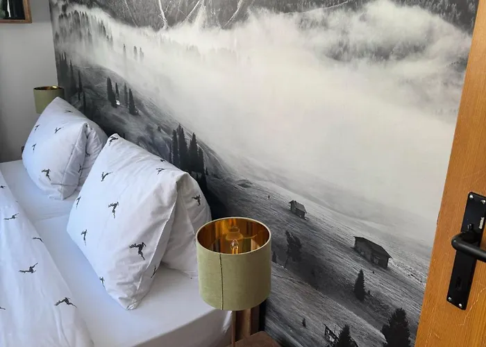 Berg-bijou Mit Bergblick