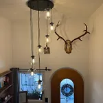 Exklusives Berg-bijou Mit Bergblick Mit Privaten Wellnessbereich Hot Tube Und Sauna -hunde Herzlich Willkommen Mit Eingezäunten Grundstück Сasa de vacaciones Scuol